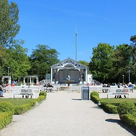 Urlauberdorf 25b
